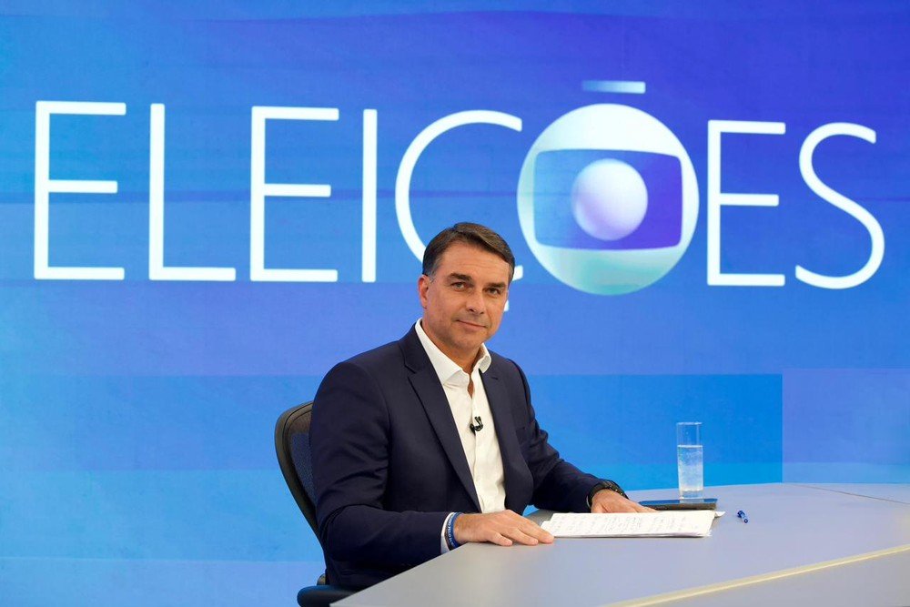 Globo confirma almoço com Flávio Bolsonaro e afirma que encontro não teve participação de lideranças do jornalismo