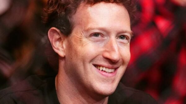 Parlamentares dos EUA cobram Zuckerberg por suspeita de favorecimento a Flávio Bolsonaro nas redes sociais